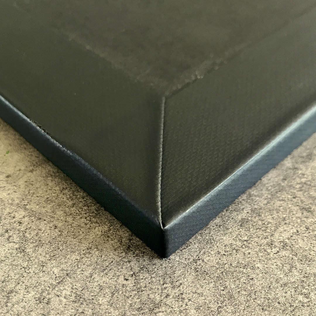 sans titre 
 2019-031. Peinture acrylique sur bois. 22 x 62 cm. 
2019 – Dominique Vial