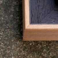 sans titre 
 2019-050. Peinture acrylique sur bois. 22 x 32 cm. 
2019 – Dominique Vial