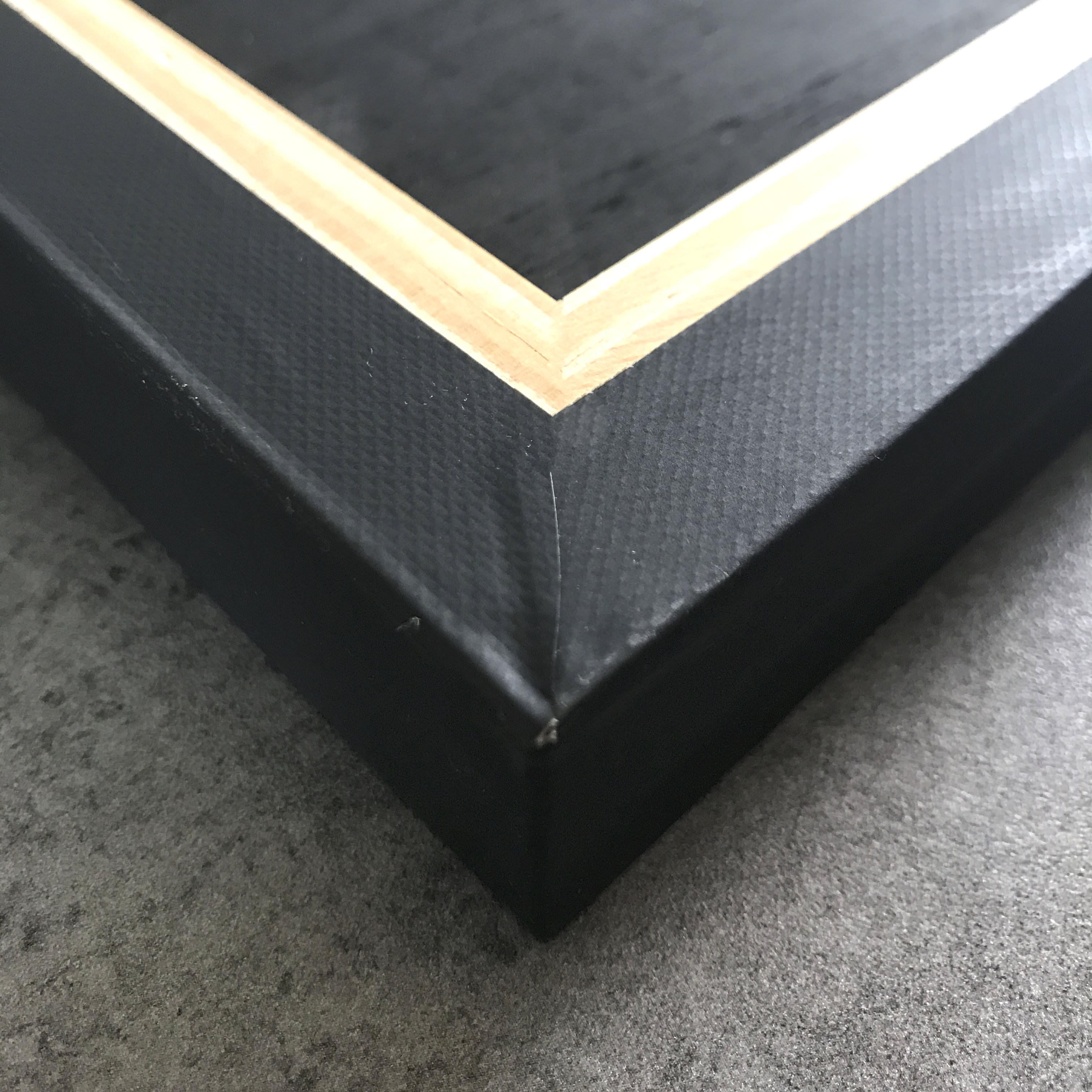 sans titre 
 2020-005. Peinture acrylique sur bois. 50 x 50 cm. 
2020 – Dominique Vial