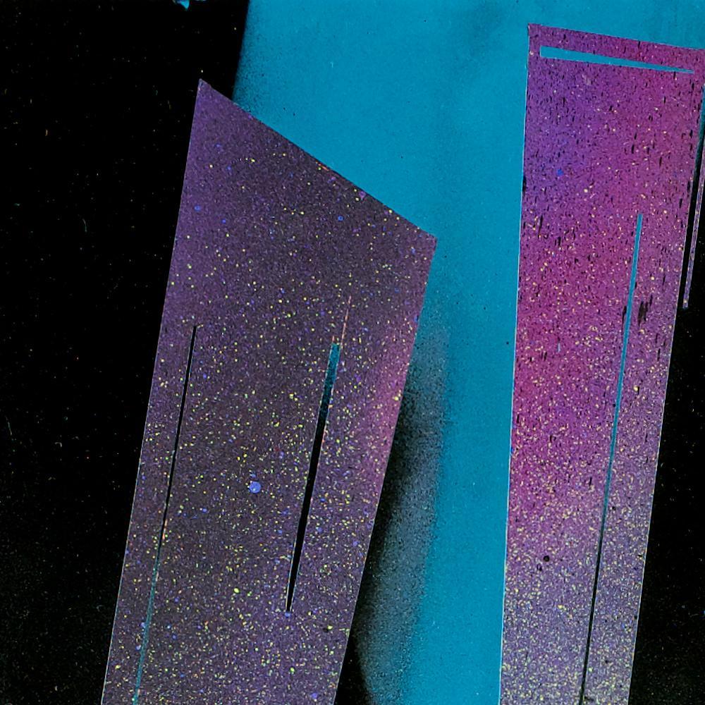 sans titre 
 2021-004. Acrylique sur bois. 81 x 50 cm. 
2021 – Dominique Vial