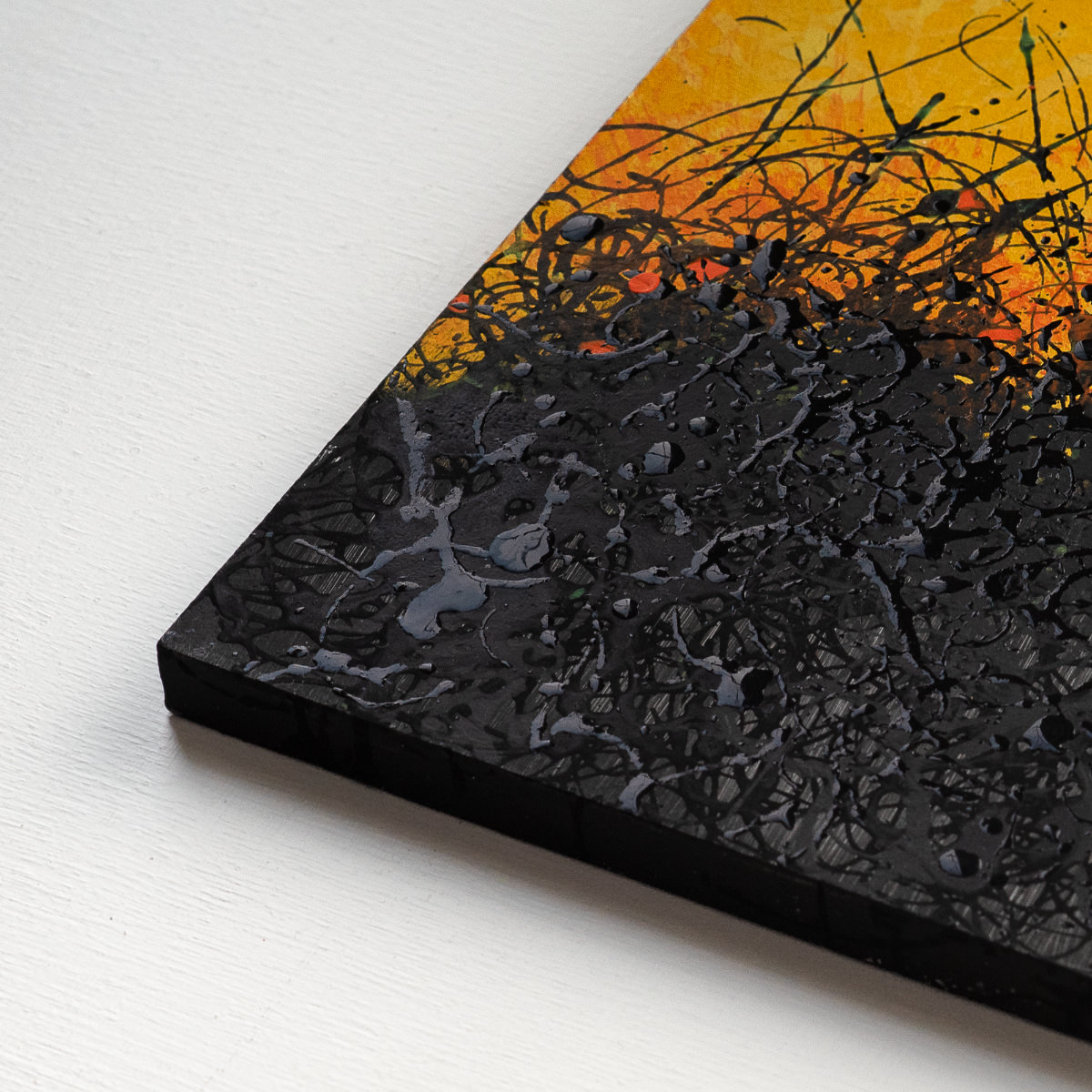 sans titre 
 2025-13. Acrylique et encres à base d’alcool sur bois. 20 x 20 cm. 
2025 – Dominique Vial